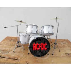 EXCLUSIEF drumstel Tama White  ACDC  Zeer gedetailleerd model -LUXE model -