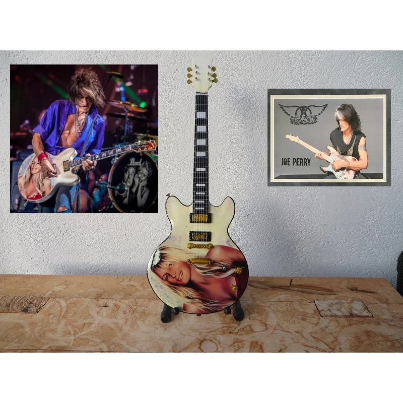 Miniaturgitarre Gibson BB King Lucille mit Foto Billie Montgomery von Joe Perry (Aerosmith)