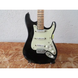 Gitarre Fender Stratocaster Black